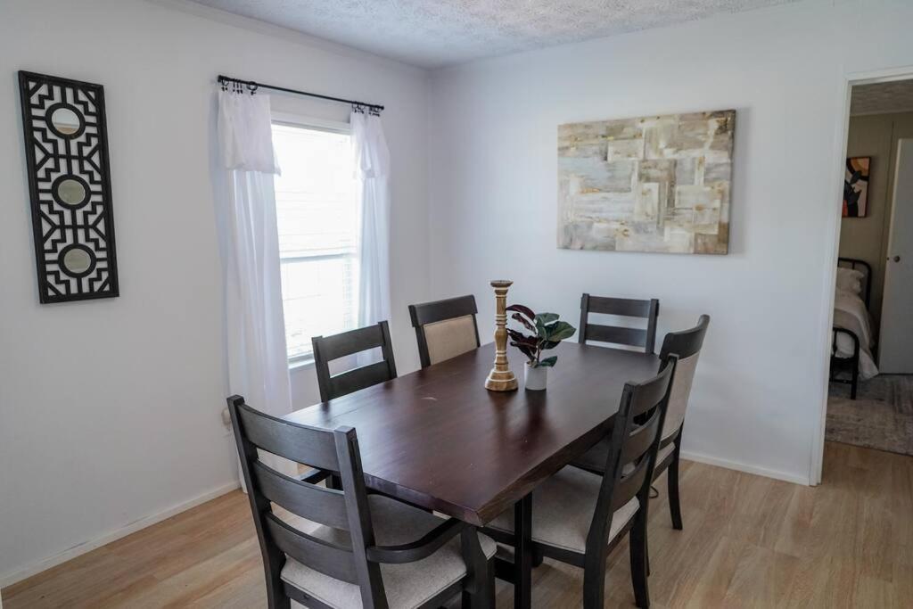Beautiful Stylish 3 Bedroom Home In غرينفيل المظهر الخارجي الصورة